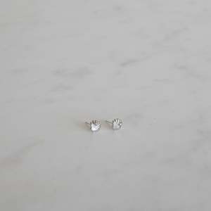 Sophie She Shell Studs - Silver