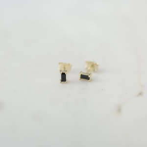 Sophie You Rock Rectangle Stud Earrings Black - Gold