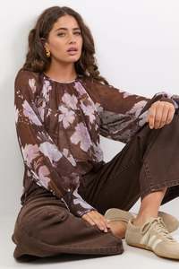 Stories Be Told Cosmopolitan Cocoa Blossom Crew Neck Long Sleeve Top - Cocoa Blossom