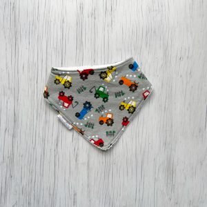 Products: Dribble Bib – Tractors – StitchGirl