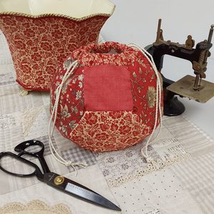 Isabelles Hexi Bag