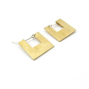 Accessories: Solid Square Brass Earring