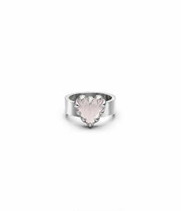 Rings: LOVE CLAW RING - ROSE QUARTZ