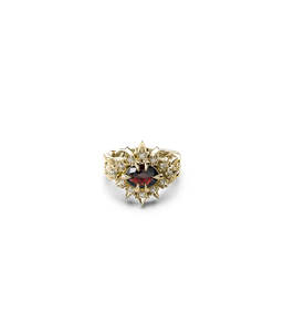 REGAL RUIN RING GARNET - 18K GOLD VERMEIL