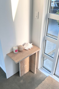 Entrata Travertine Table