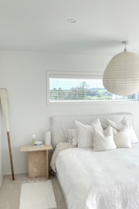 Bella Travertine Side Table - Single