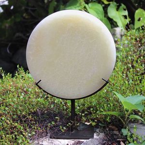 Garden Decor: Onyx on Stand