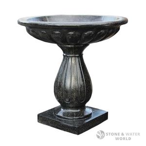 Garden Decor: Terrazzo Classic Birdbath