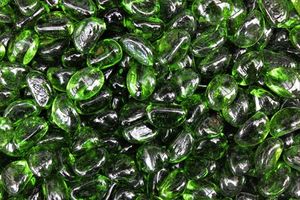 Bagged Pebble & Stone: Green Polished