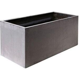 Garden Decor: Concrete Feature Planter