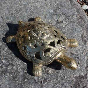 Ornaments & Handicraft: Large Brass Turtle