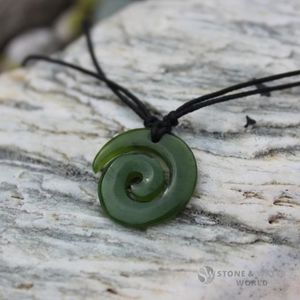 Ornaments & Handicraft: Greenstone Koru Pendant