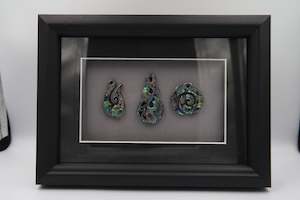 Framed Pāua Pieces