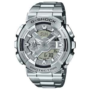 Gshock GM110D-8A metal strap series
