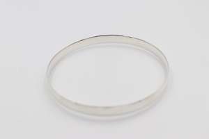 Stg Silver Bracelets: Sterling Silver Bangle SYB27