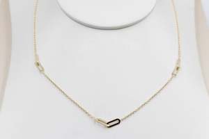 Gold Chains: 9ct Gold Trace Link with paper clip links  45cm HHY154/4