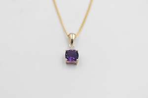 Gold Pendents: 9ct Gold Genuine Amethyst & Diamond Pendent P3000-AMDC