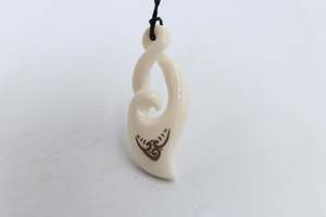 Bone Double Twist Pendant - BC002