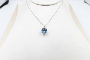 9ct White Gold Blue Topaz and Diamond Pendent 28660A