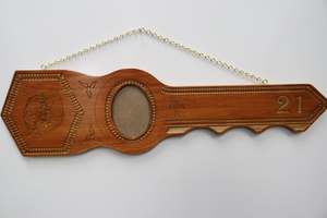 21st Keys: 21st Island Key Design In Pine Wood