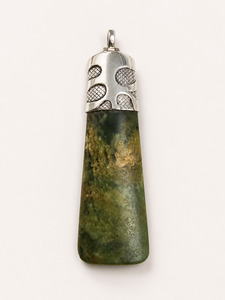 New Zealand Greenstone Toki Set with Stg Silver SJ116