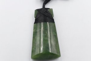 New Zealand Greenstone Toki GC095 50mm