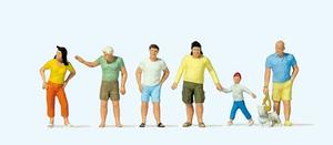 Products: Preiser 10672 Passers-By in Summer Clothes HO Gauge Figures