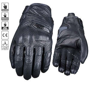 Gloves: FIVE SportCity EVO Gloves