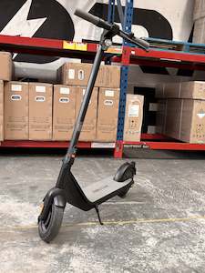 Scooters Under 1500: InMotion Air (USED: 1km, 2024 Model)