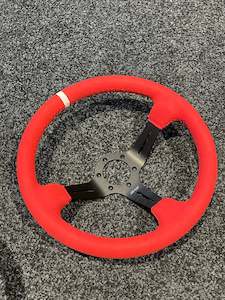 Interior: RED ALCANTARA DND WHEEL 350MM