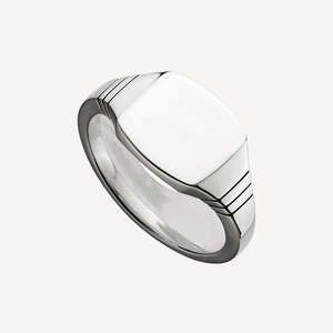Ring: QUADRIS MEN'S SIGNET RING
