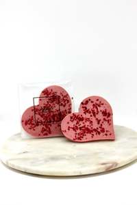 Valentines Day: Valentines Chocolate Heart - White Chocolate & Raspberry