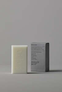 Soap: Ashley & Co Mini Bar - Parakeets & Pearls