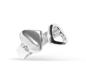 Rings 1: Love Goes Round Twin Heart Ring