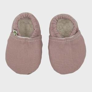 Pretty Kiwi: Booties Blush 0-6 Months