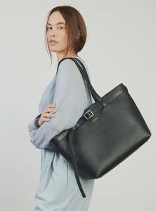 Bags 1: Tabby Shoulder Bag - Black