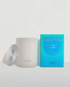 Home Fragrance: Lotus Flower Madison Candle - 400g