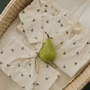 WELCOME HOME SET, Petite Pear Print, Newborn
