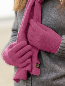 Clothing Accessories: Possum & Merino Coloured Gloves