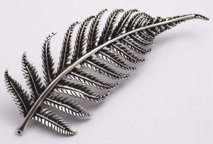 Dainty Fern Brooch