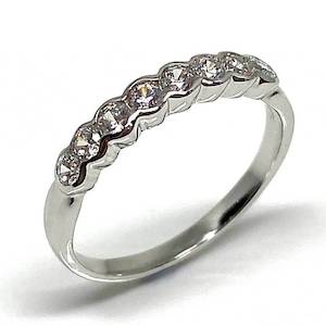 White Diamond Simulant Rings: Brillare