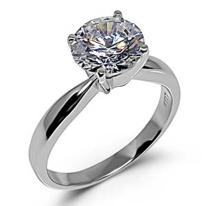 White Diamond Simulant Rings: Lumiere