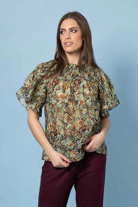 Tops: Amaya | Clemmie Top Green Floral