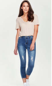 Jerseys: Junkfood - Aimee Short Stuff Jean | Blue