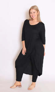 Cotton Village: Cotton Village | Hi Lo Split Top - Black