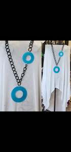 M and D Jewellery - Necklace Chained Circle | Sky Blue