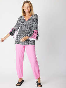 Cordelia St | Sweet Sandy Spliced Top