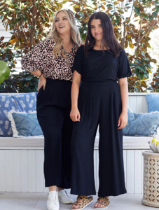 Bee Maddison: Bee Maddison | Bonnie Pant - Black