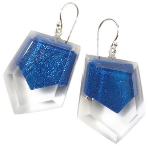 Mystique: 6410503BLUEQ00 MYSTIQUE blue short hook