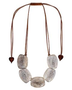 9330102BEIGQ05  ELIA beige adj